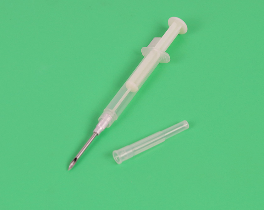 The animal RFID syringe
