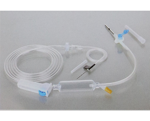 Disposable infusion set with needle (17)