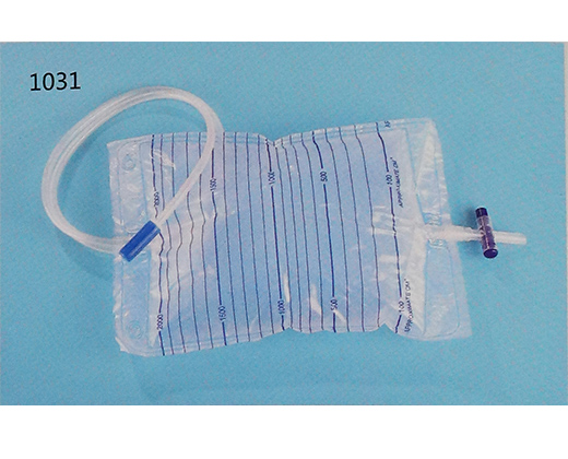 Urine bag with cross valve